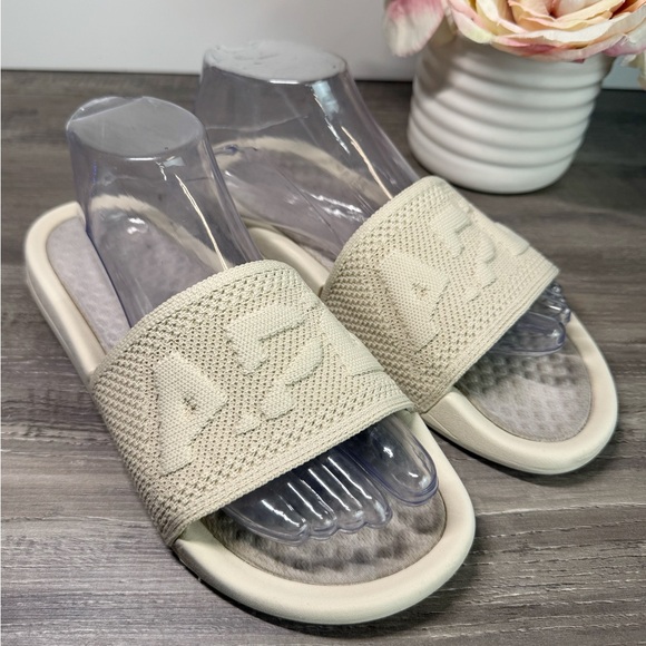 APL Techloom Slide Sandals Womens size 9 $115 - Picture 4 of 9